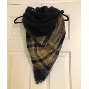 American eagle blanket scarf